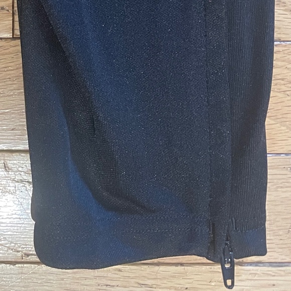 Brand New Women's adidas Disruptive Stripes Soccer Athletic Pants - Picture 7 of 7